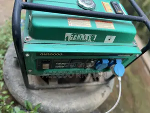 Genmax GM1000G Generator
