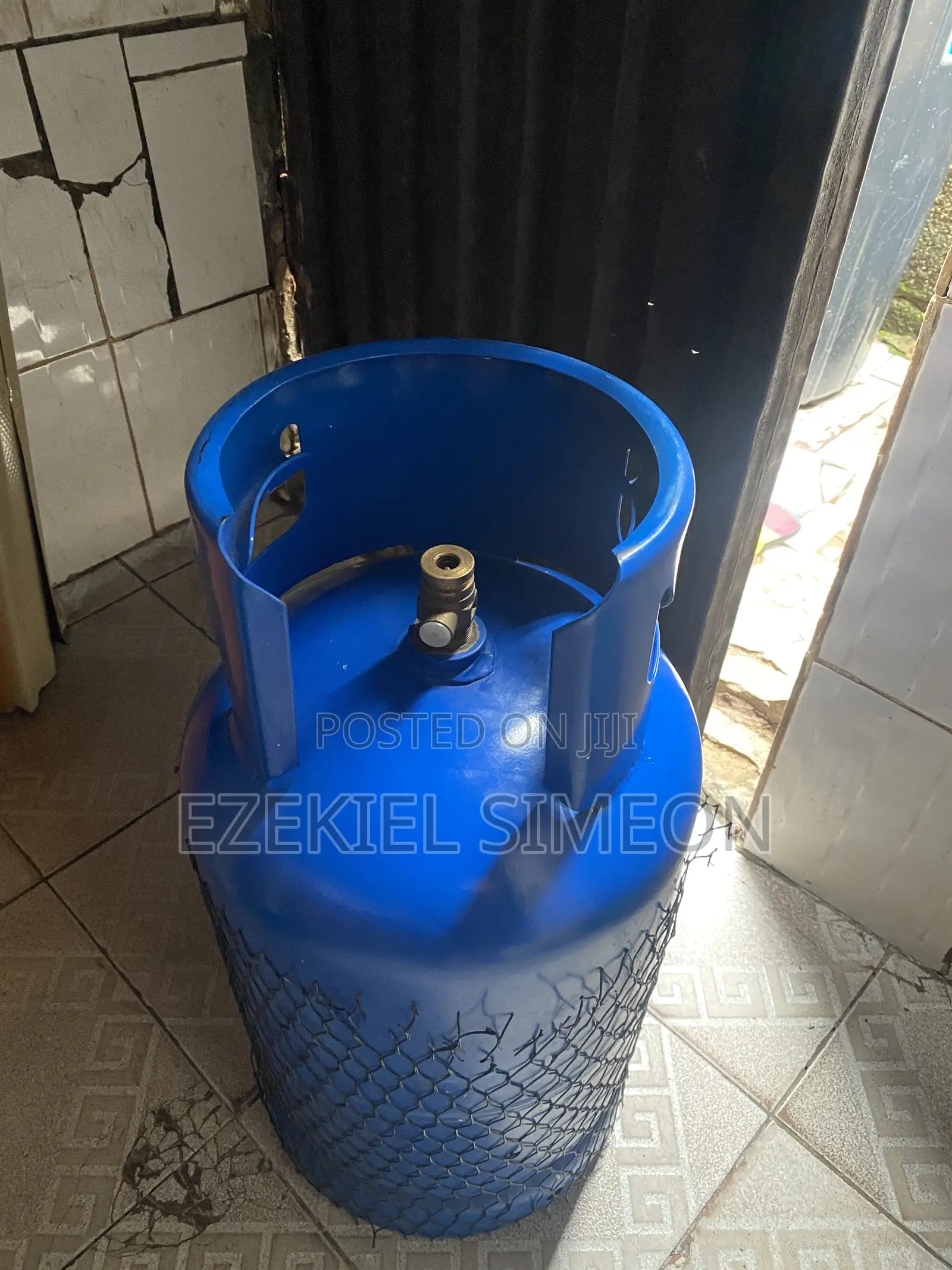 Gas Cylinder