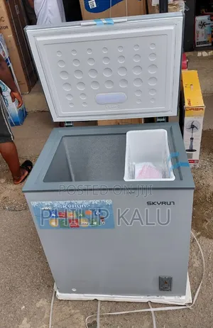 Skyrun Chest Freezer 145l