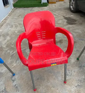 Quality Iron Leg Chair