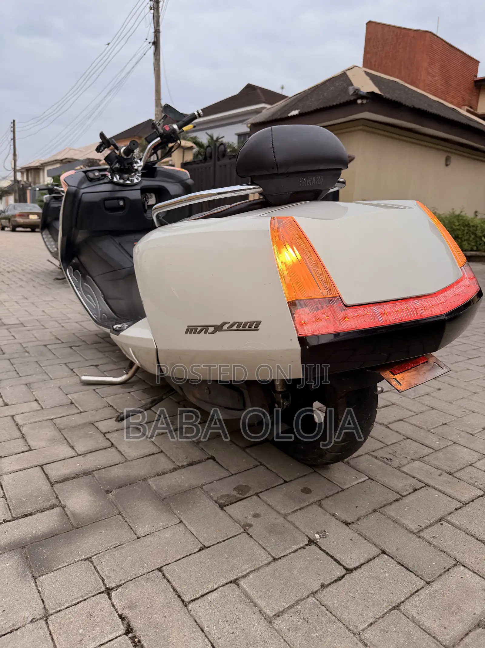 Yamaha 2012 White