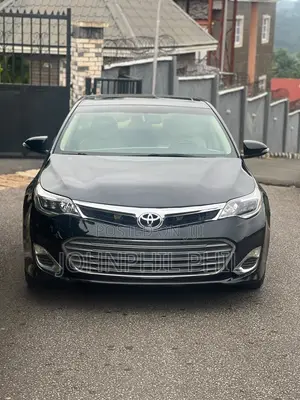 Toyota Avalon Limited 4dr Sedan (3.5L 6cyl 6A) 2014 Black