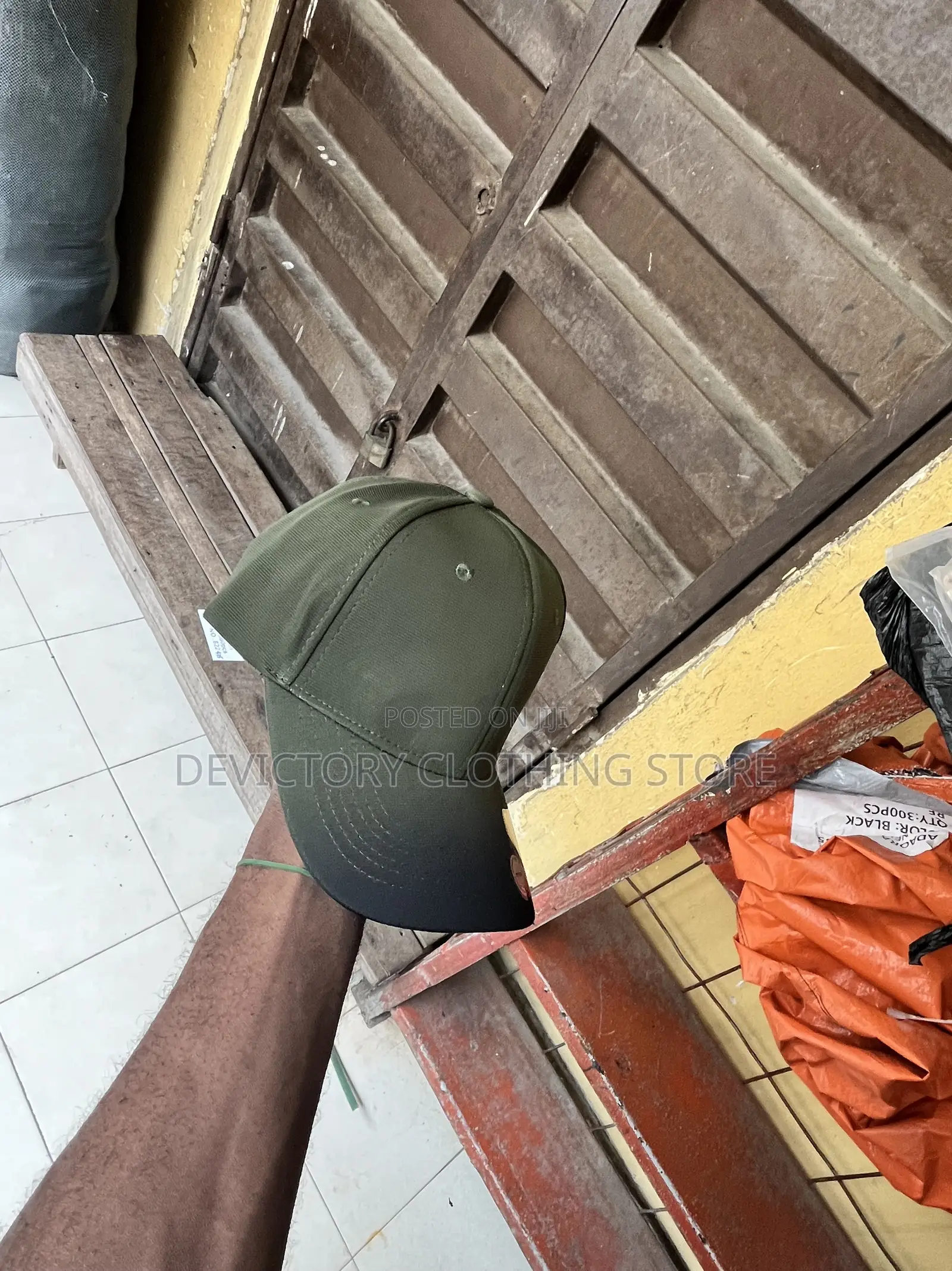 High Quality Plain Cap