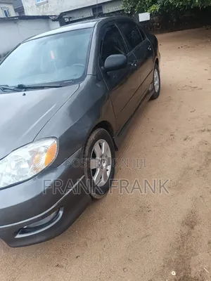 Toyota Corolla 2004 Gray
