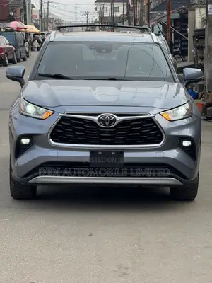 Toyota Highlander Platinum FWD 2020