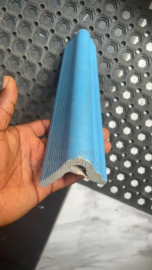Edges Skirting