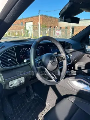 Mercedes-Benz GLE-Class GLE 350 4MATIC AWD 2025 White