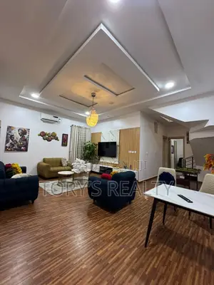 4bdrm Duplex in Lekki Phase 2 for rent