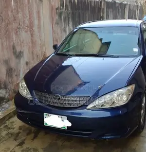 Toyota Camry LE 4dr Sedan (2.4L 4cyl 4A) 2004 Blue