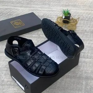 *Errutti Leather Sandal