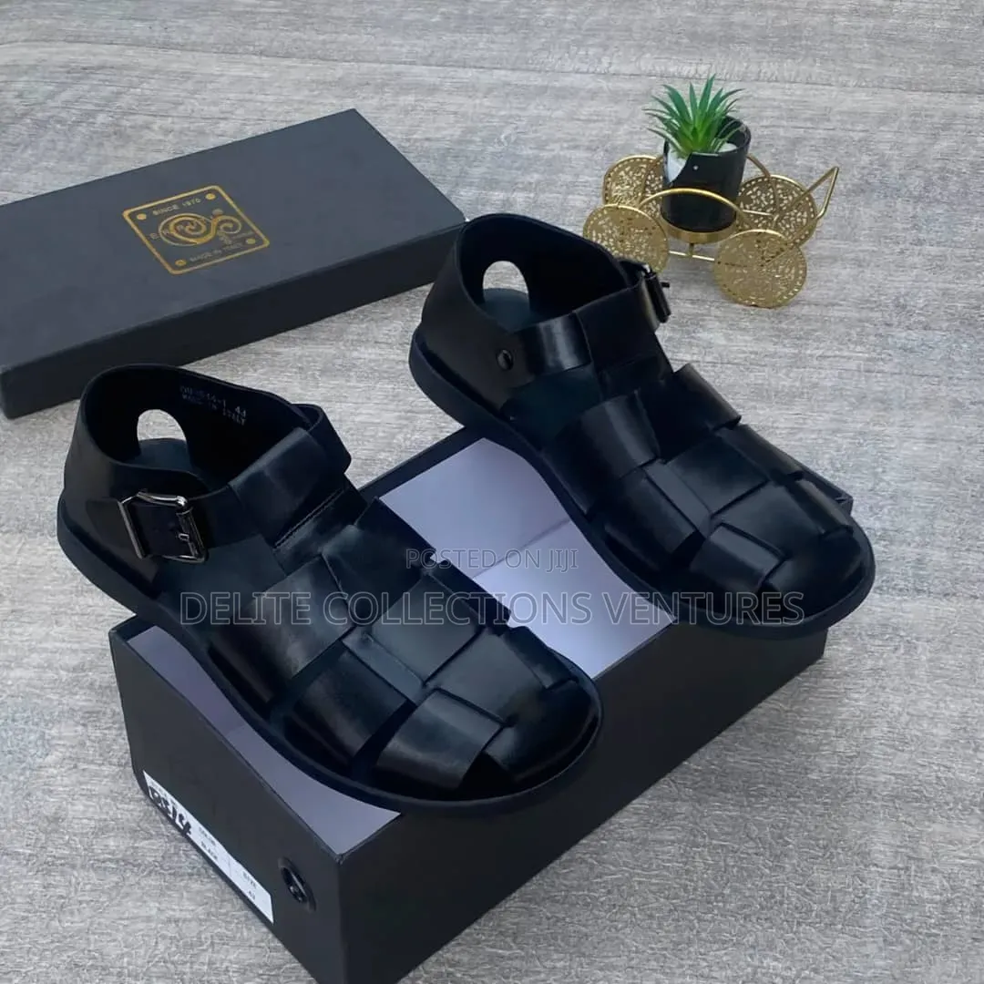 *Errutti Leather Sandal