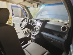Honda Element 2007 Blue