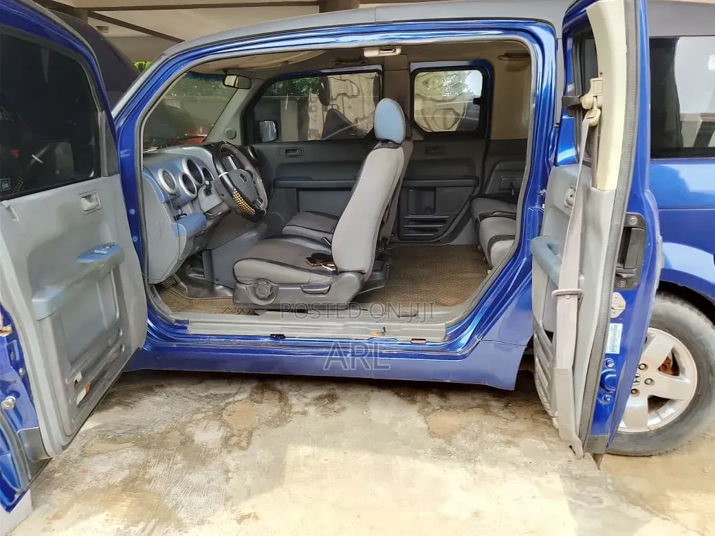 Honda Element 2007 Blue