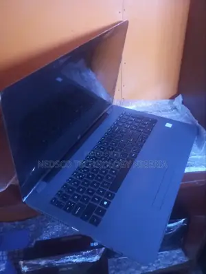 Laptop HP 250 G7 4GB Intel Core i5 SSD 128GB