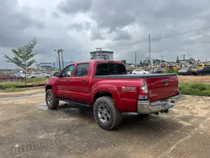 Toyota Tacoma 2013 Red