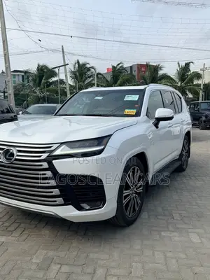 Lexus LX 600 2023 White