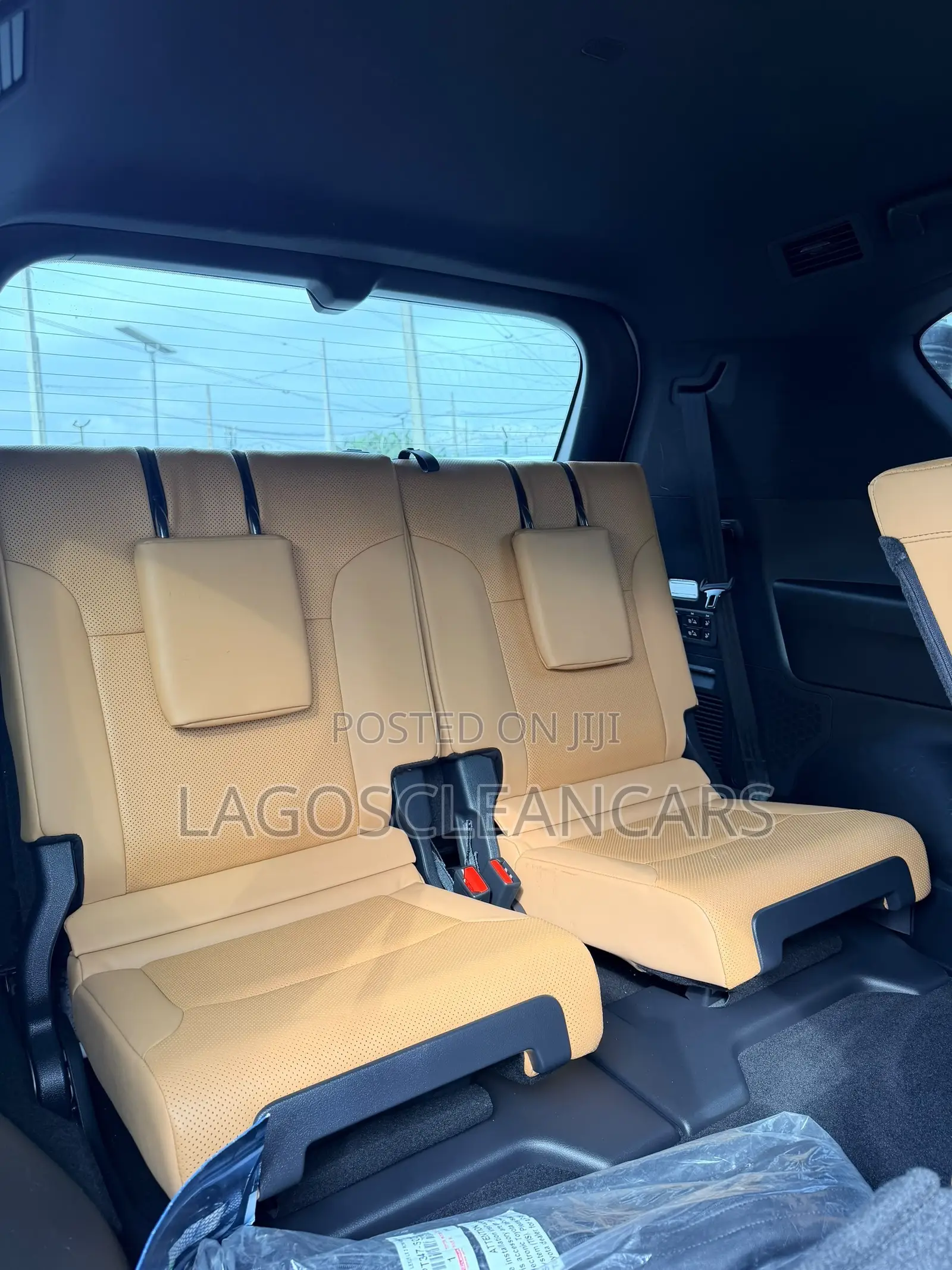 Lexus LX 600 2023 White