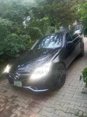 Mercedes-Benz E350 2011 Black