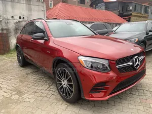 Mercedes-Benz GLC-Class 2018 Red