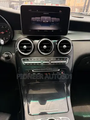 Mercedes-Benz GLC-Class 2017 Gray