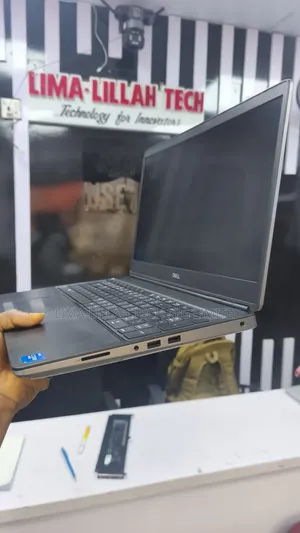 Laptop Dell Precision 7560 32GB Intel Core i7 SSD 512GB