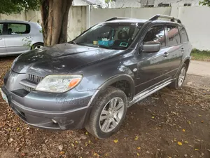Mitsubishi Outlander 2006 Gray