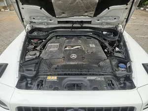 Mercedes-Benz G-Class 2022 White