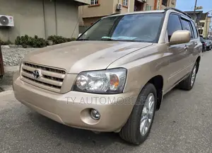 Toyota Highlander 2006 Gold