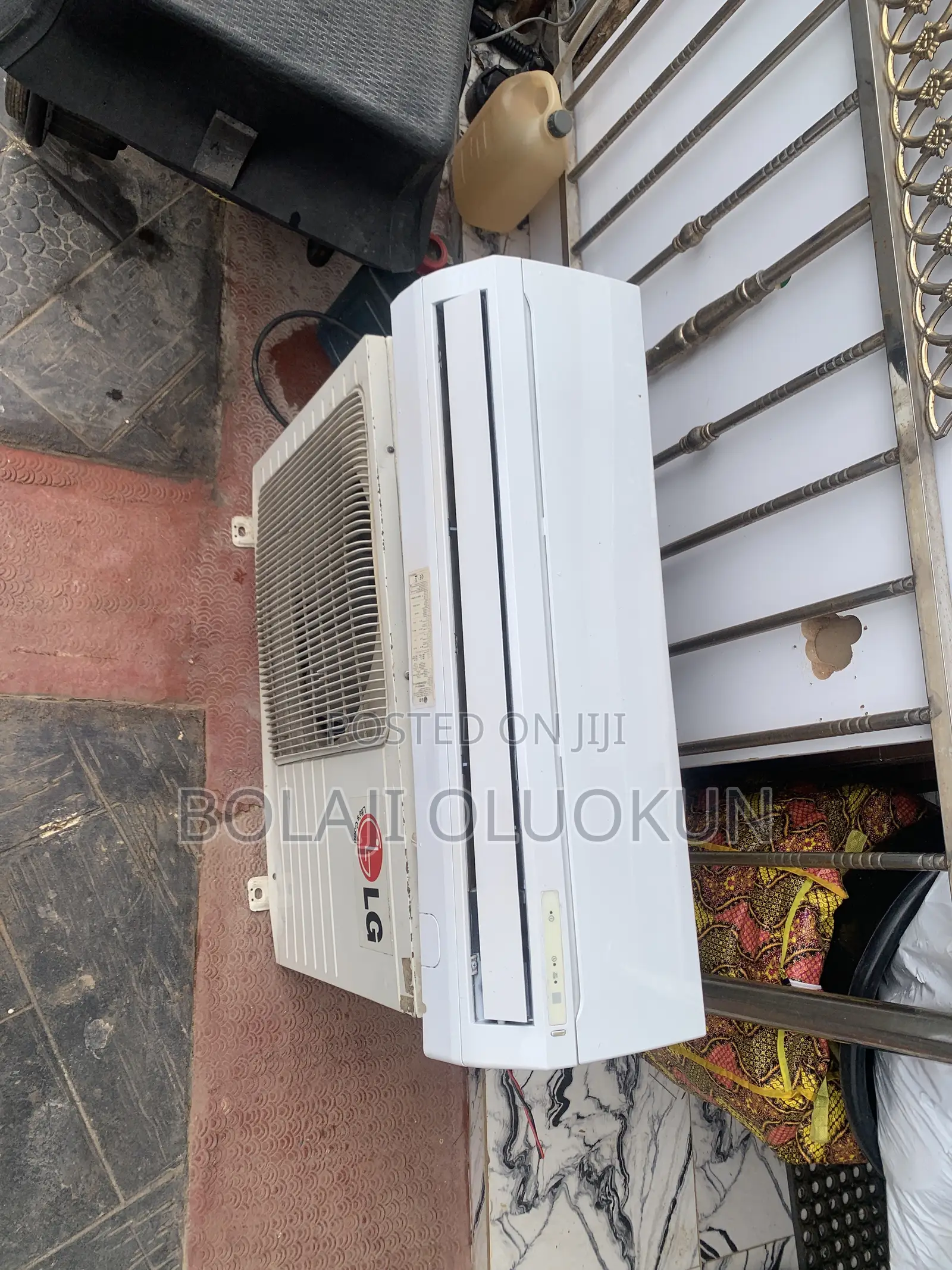 LG Spit AC