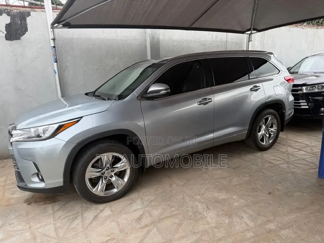 Toyota Highlander 2016 Silver