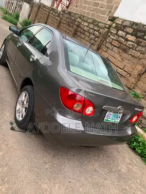 Toyota Corolla 2027 Beige