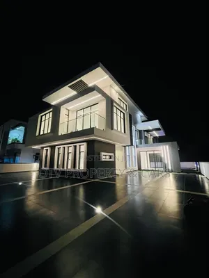 5bdrm Duplex in Ikate for sale