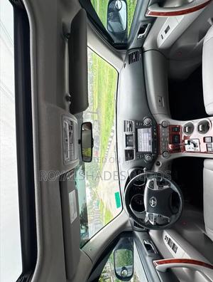 Toyota Highlander 2011 White