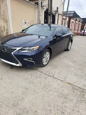 Lexus ES 2015 Blue