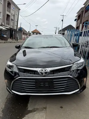Toyota Avalon XLE (3.5L 6cyl 6A) 2018 Black
