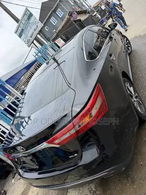 Toyota Avalon XLE (3.5L 6cyl 6A) 2018 Black