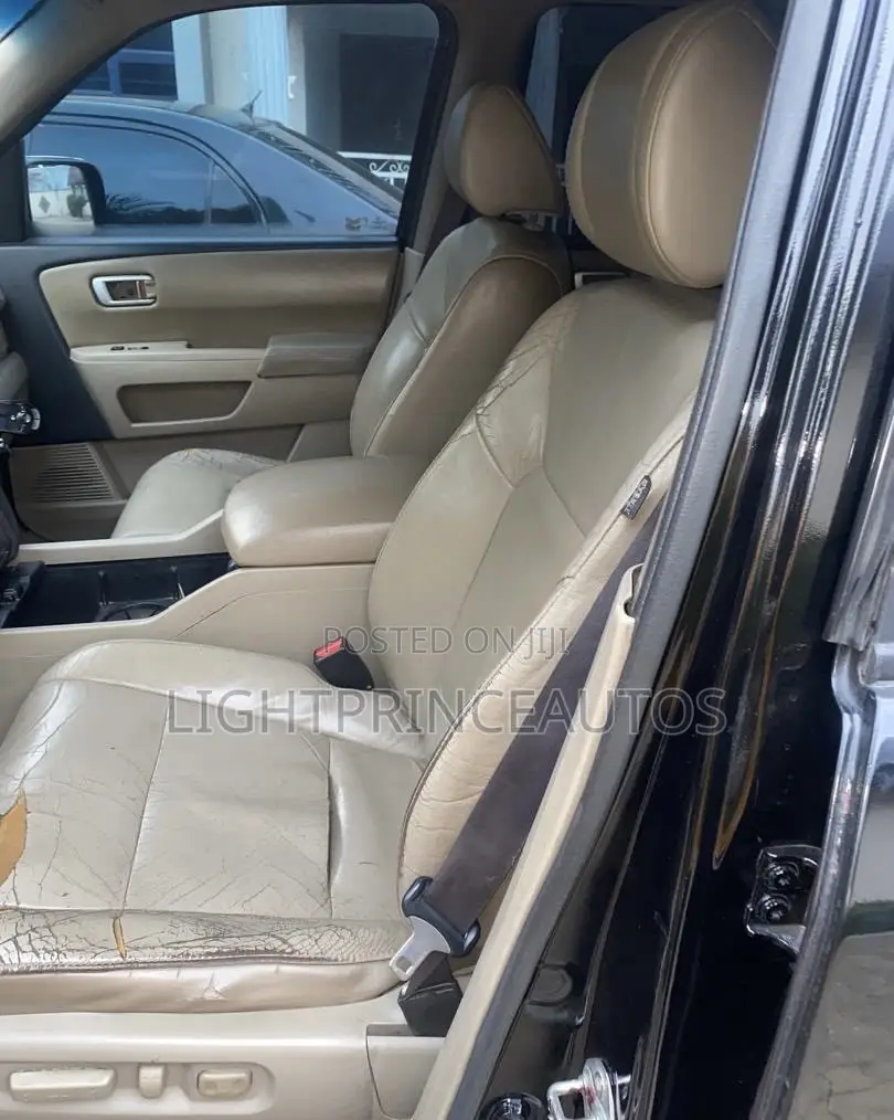 Honda Pilot 2012 Black