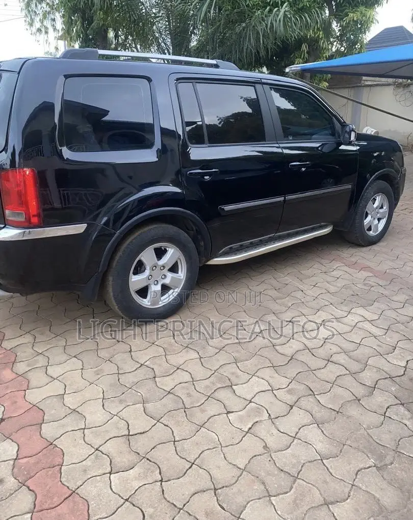 Honda Pilot 2012 Black
