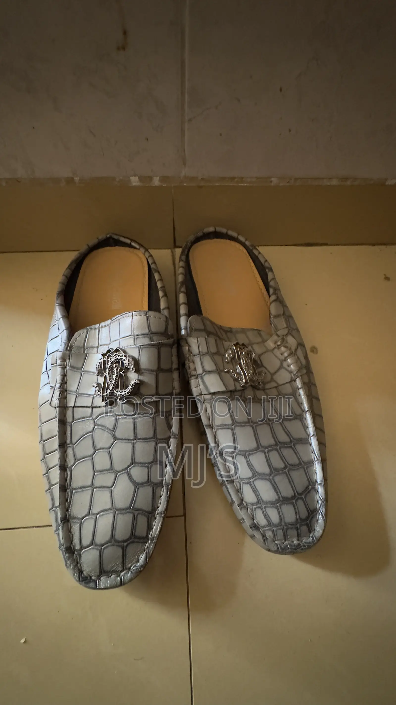 Roberto Cavalli Crocodile-Effect Backless Loafers/Half Shoe