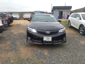 Toyota Camry SE Sport 4dr Sedan (2.5L 4cyl 6A) 2014 Black