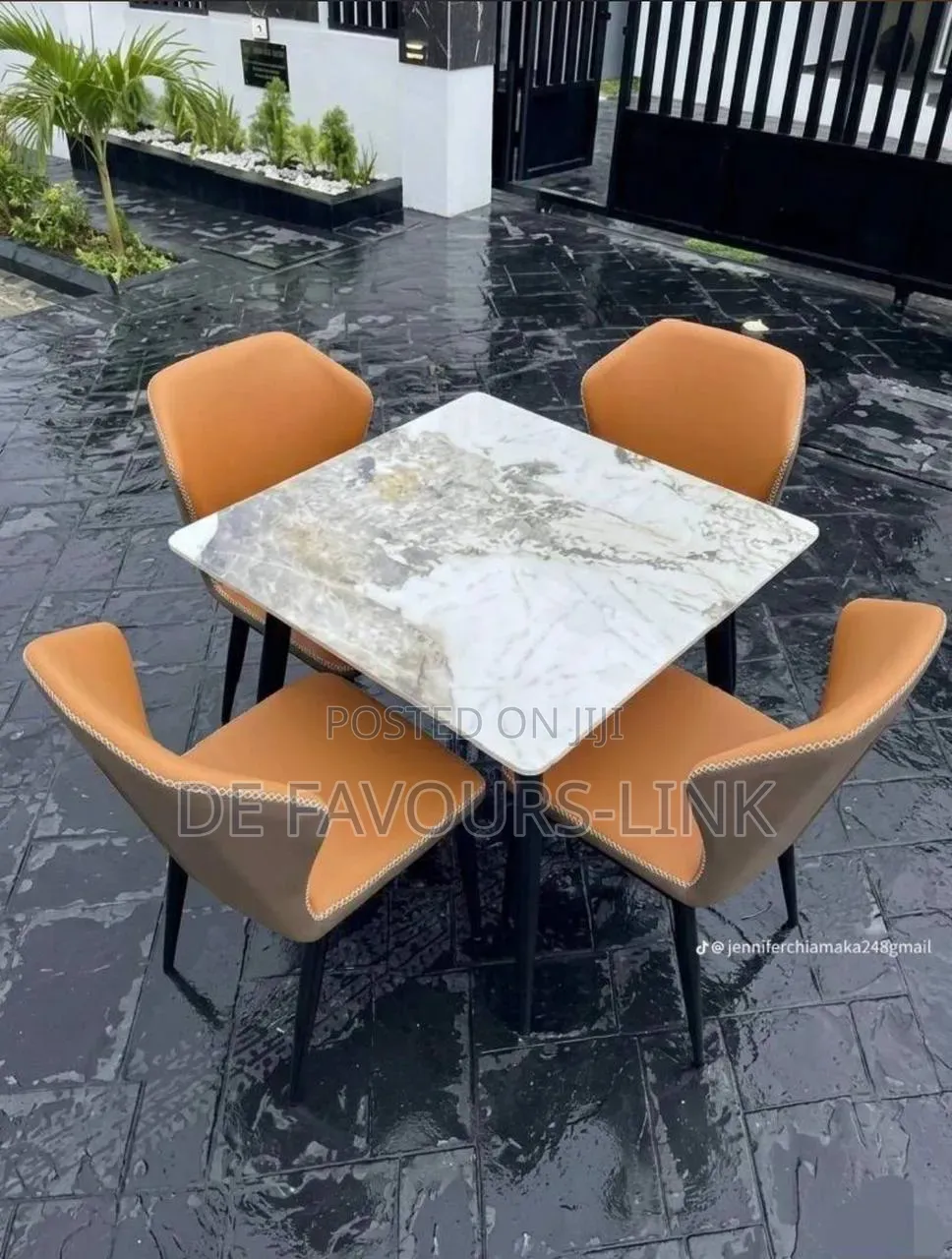 Marble Dinning 4 Seater