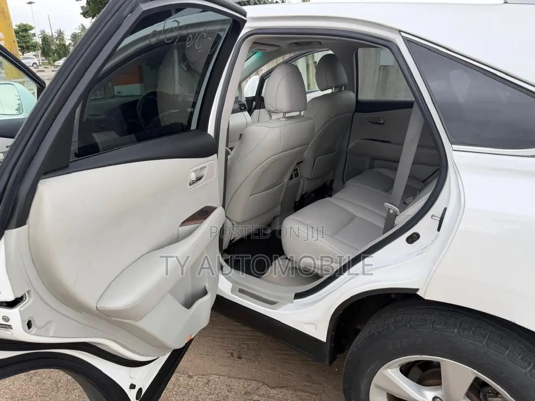 Lexus RX 2011 White
