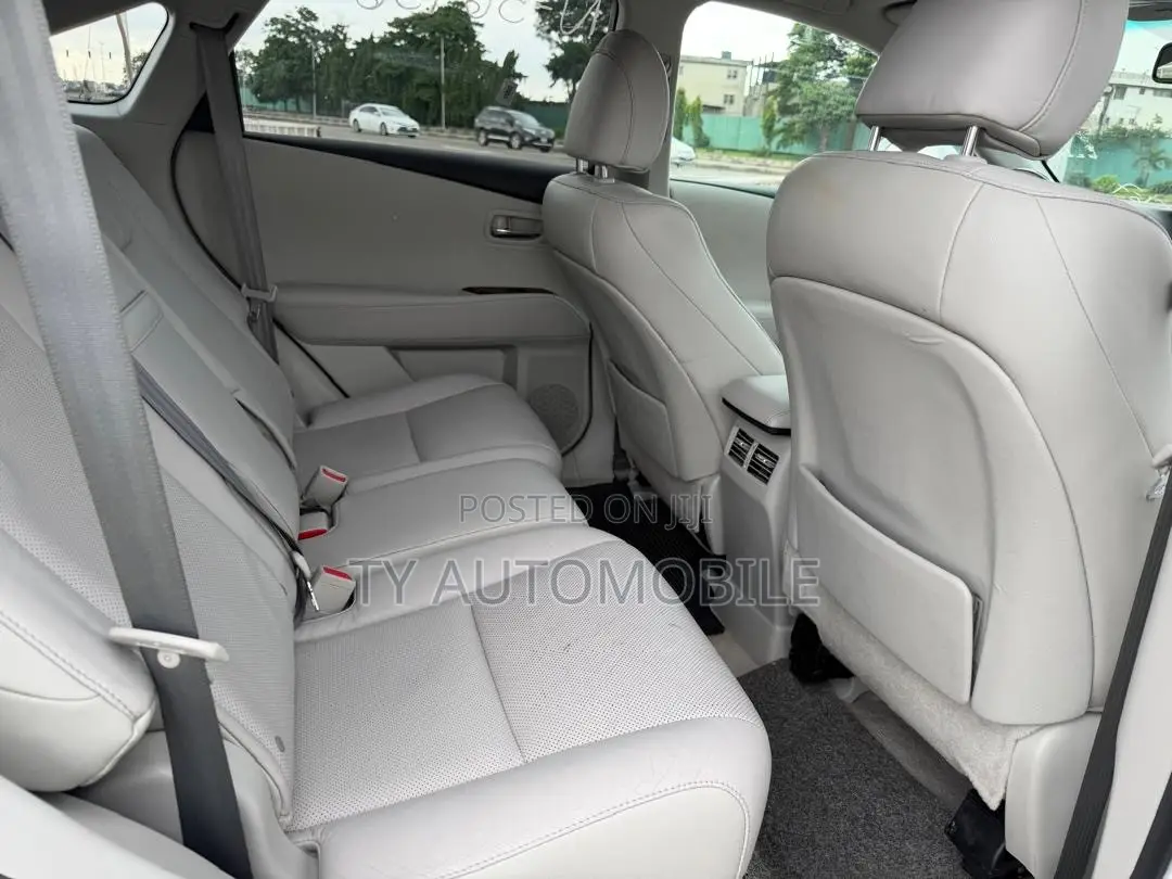Lexus RX 2011 White