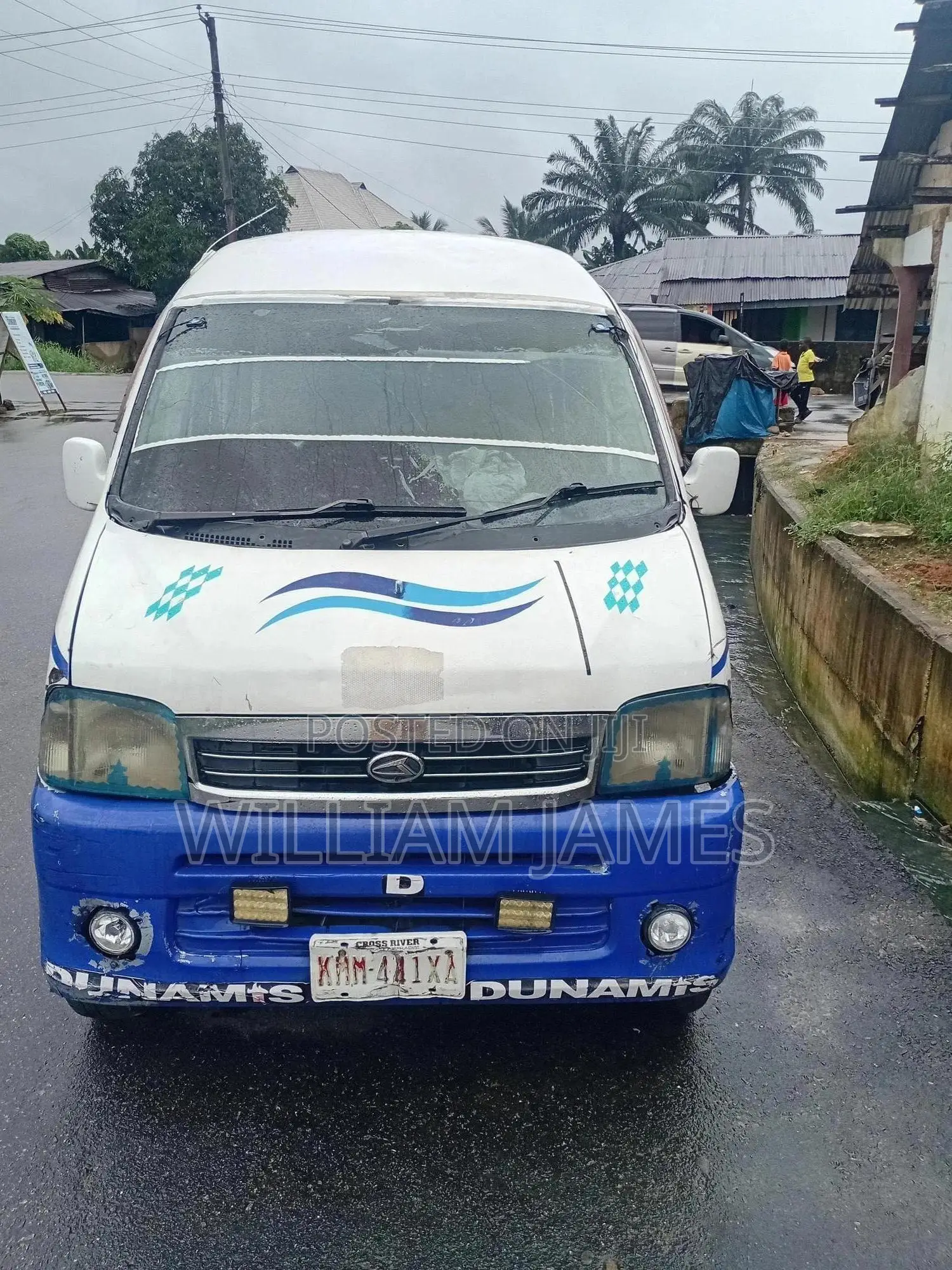 Daihatsu Hijet 2022 Blue