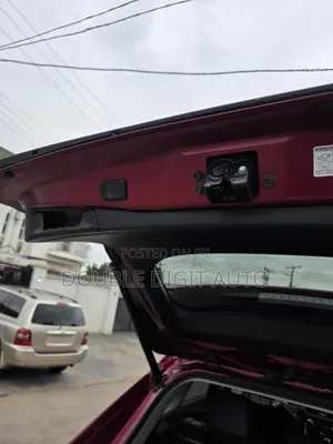 Toyota RAV4 XLE AWD 2020 Red