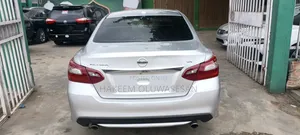 Nissan Altima 2018 Silver