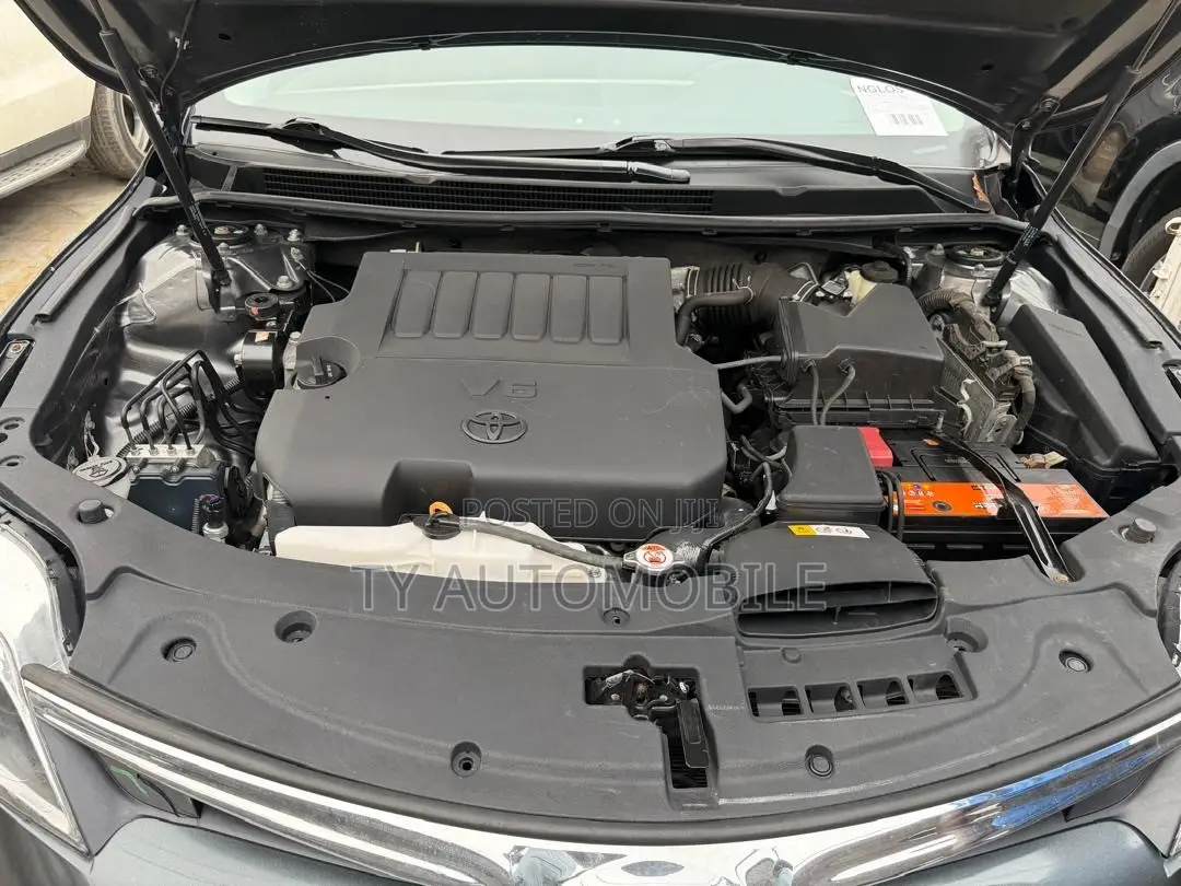 Toyota Avalon 2017 Gray
