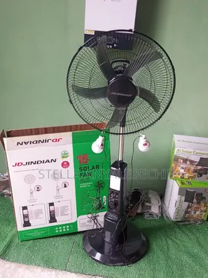 18" Solar Rechargeable Fan + Remote Control