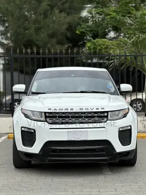 Land Rover Range Rover Evoque Pure AWD 5-Door 2013 White