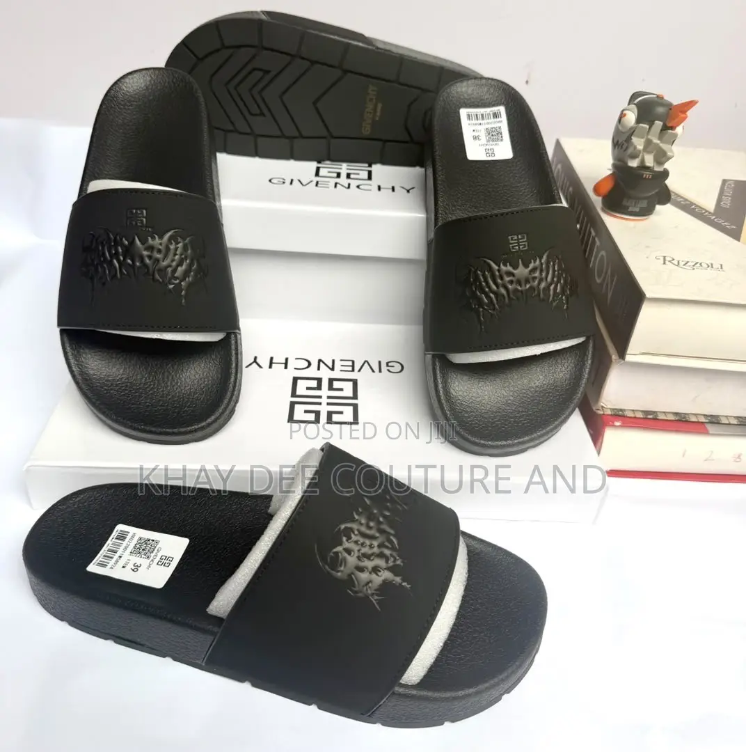 Luxury Pam Slides